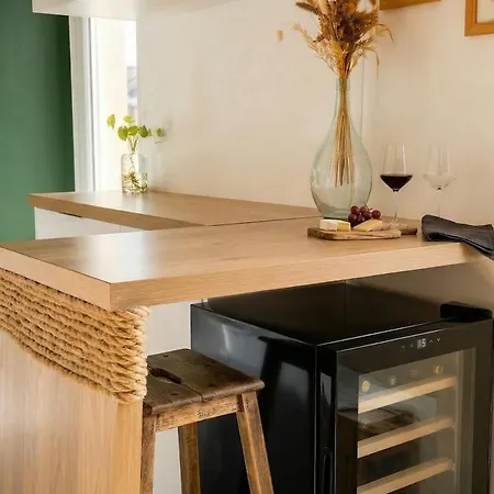 De Caractère - Cave à Vin - Saint-léonard Apartamento Angers